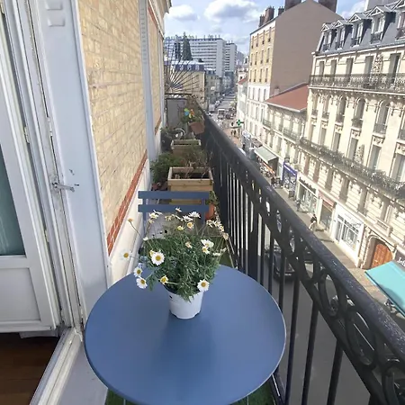 Beautiful Duplex Apartament Issy-les-Moulineaux